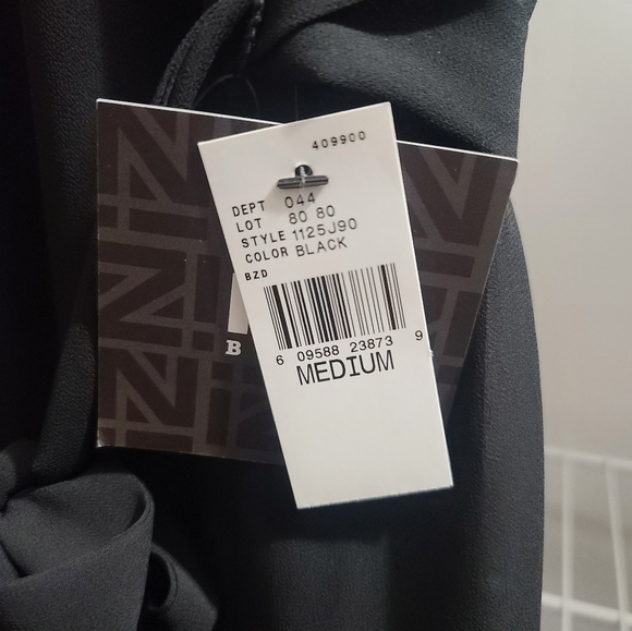 Dress - Picture 3 of 9